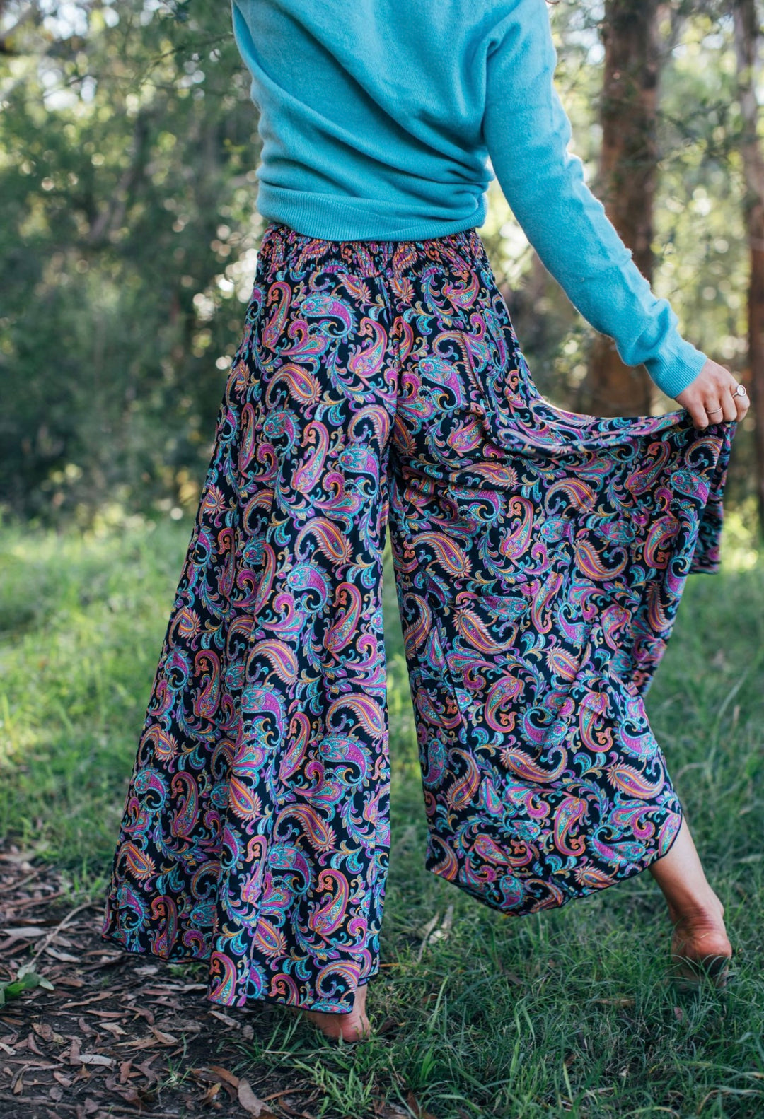 Rosa Pants ~ Noir Paisley