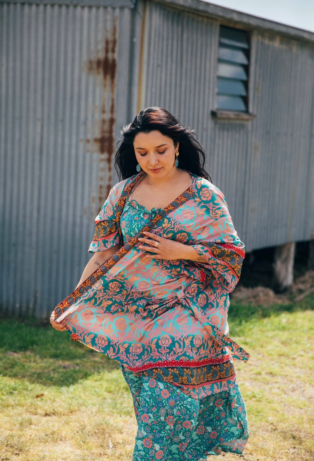 Star Dust Kimono ~ Turquoise with gold fleck ✨