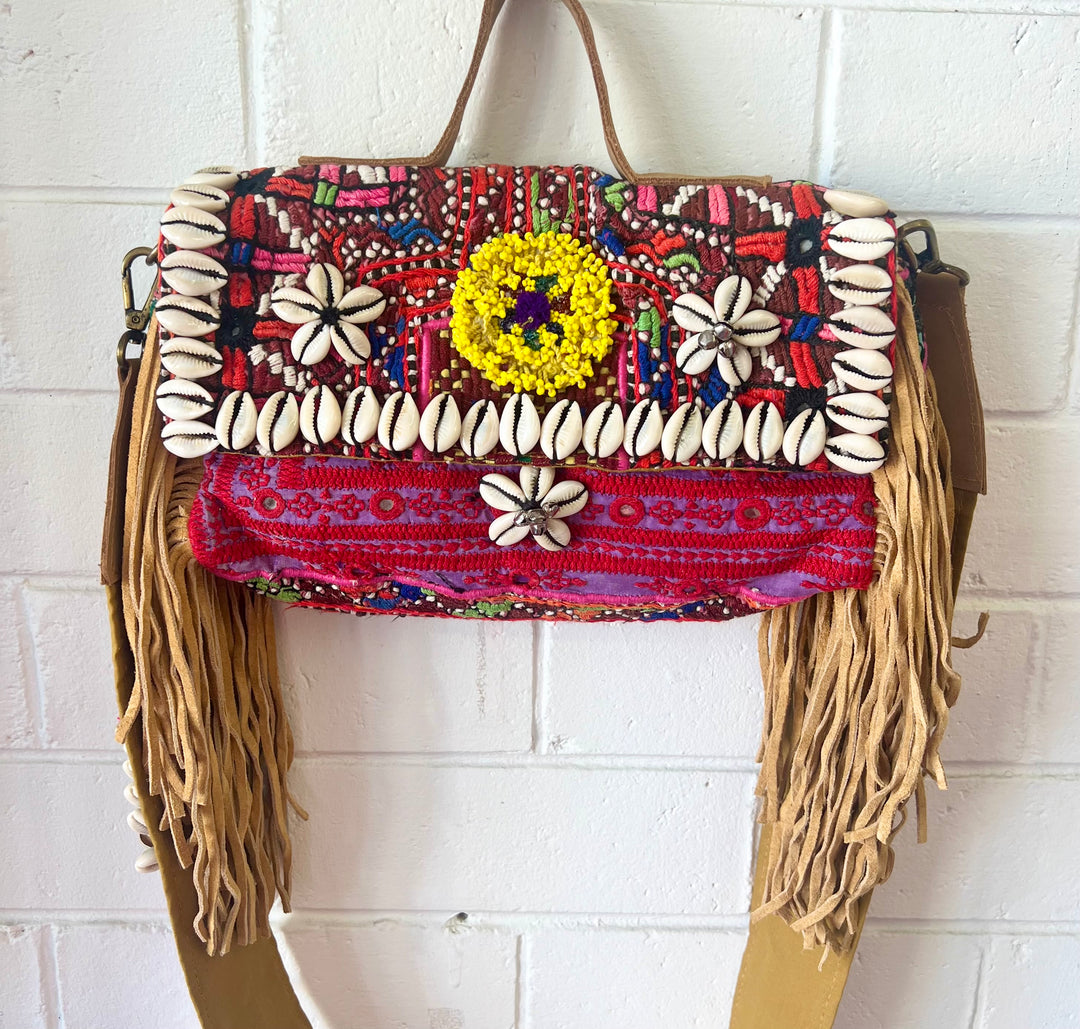 Bells and whistles Satchel