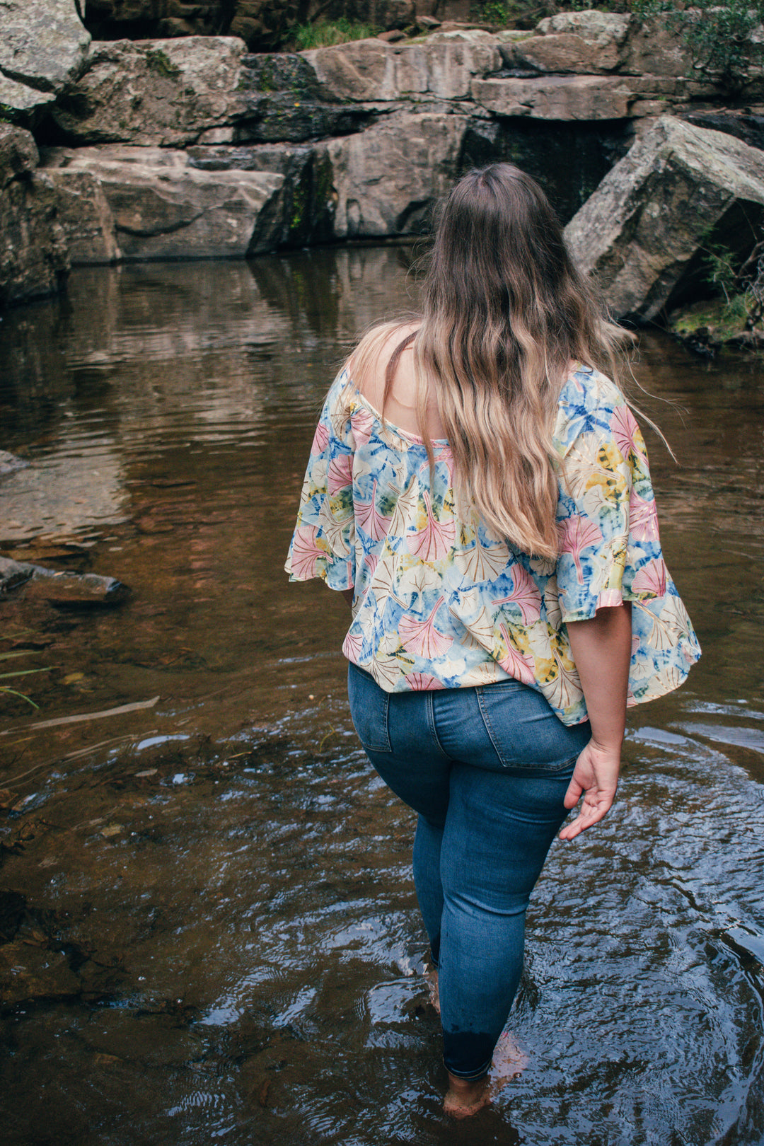 Sunflower Top ~ Ginko leaf ✨