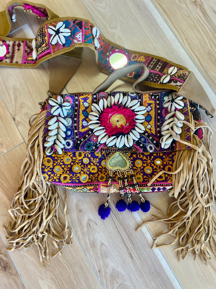 Bells and whistles Satchel