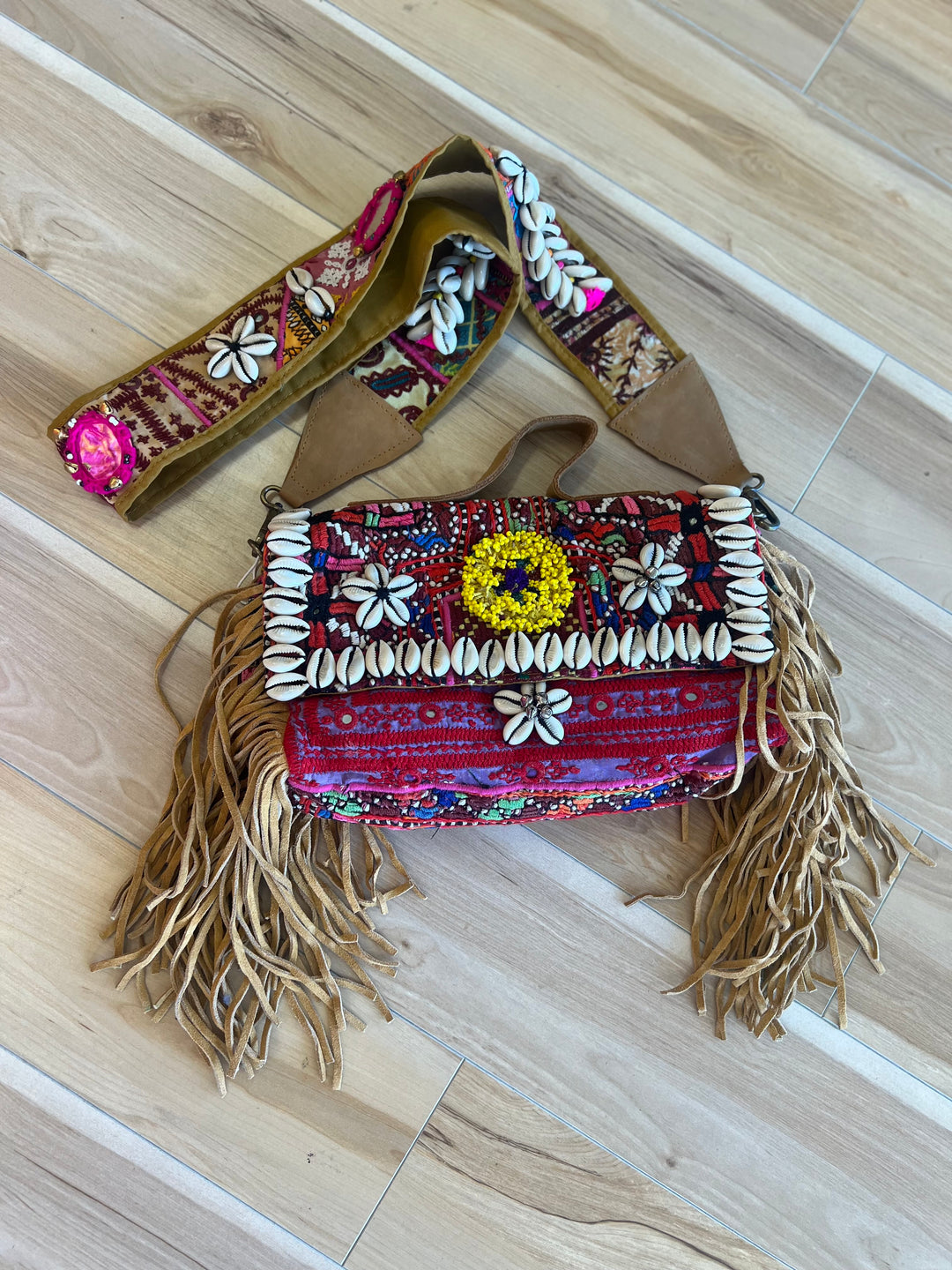 Bells and whistles Satchel