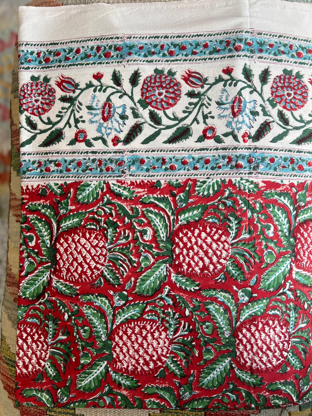 Wild bloom bed spread ~ ananas