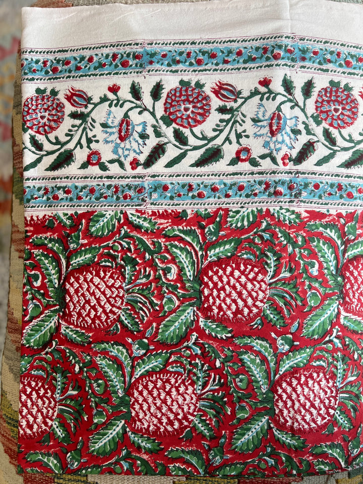 Wild bloom bed spread ~ ananas