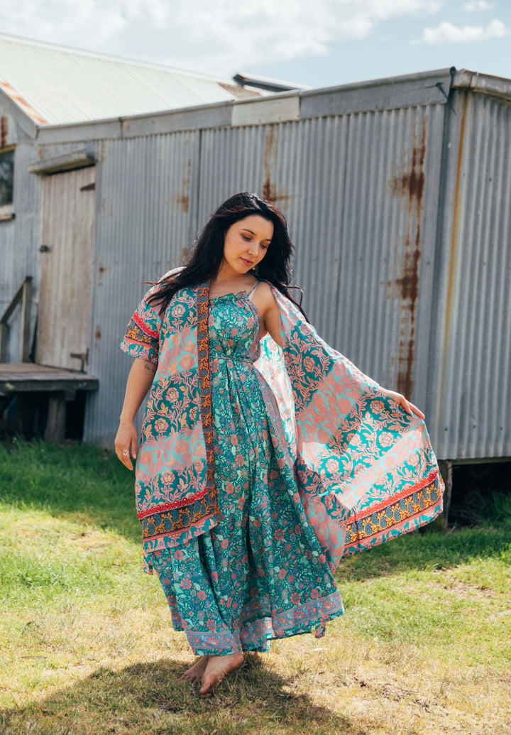 Star Dust Kimono ~ Turquoise with gold fleck ✨