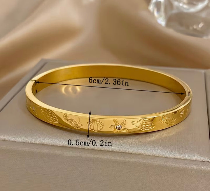 Seahorse Bangle