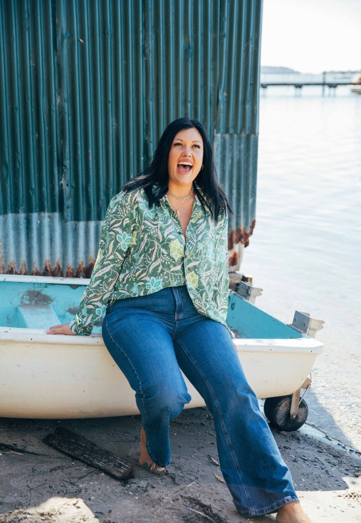 Take Flight Shirt ~ Apple