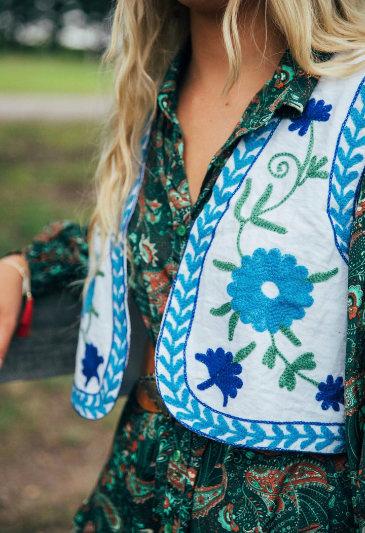 Zinnia Vest ~ White