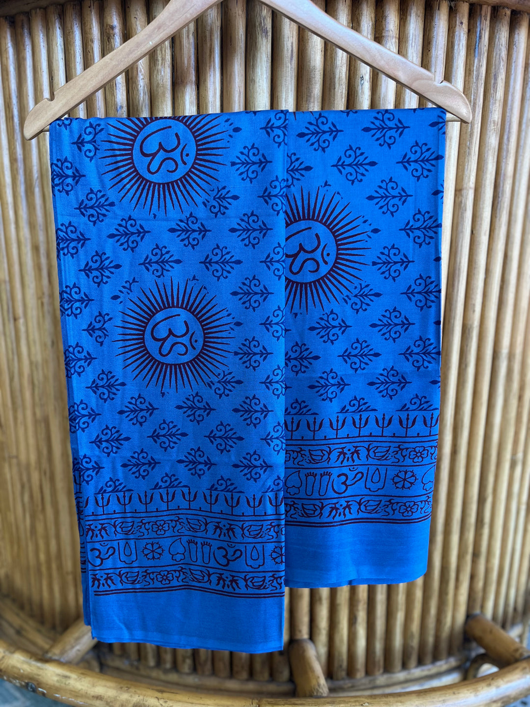 Om Sarong