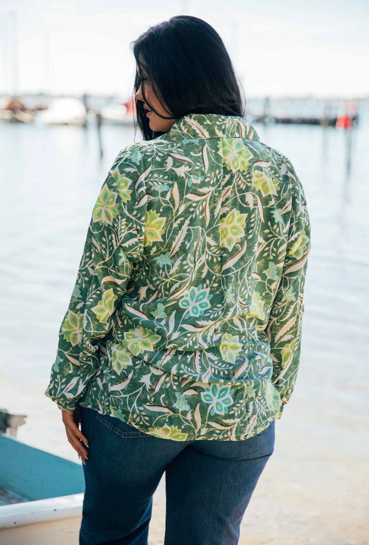 Take Flight Shirt ~ Apple