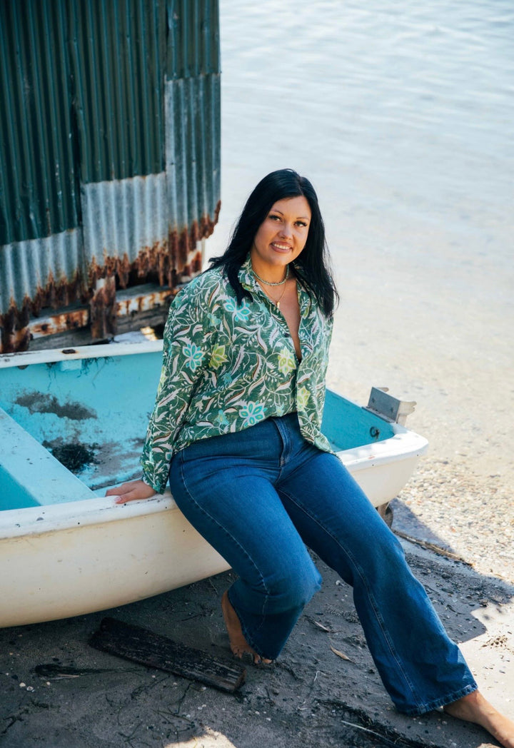 Take Flight Shirt ~ Apple