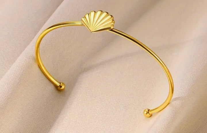 Shelly Bangle