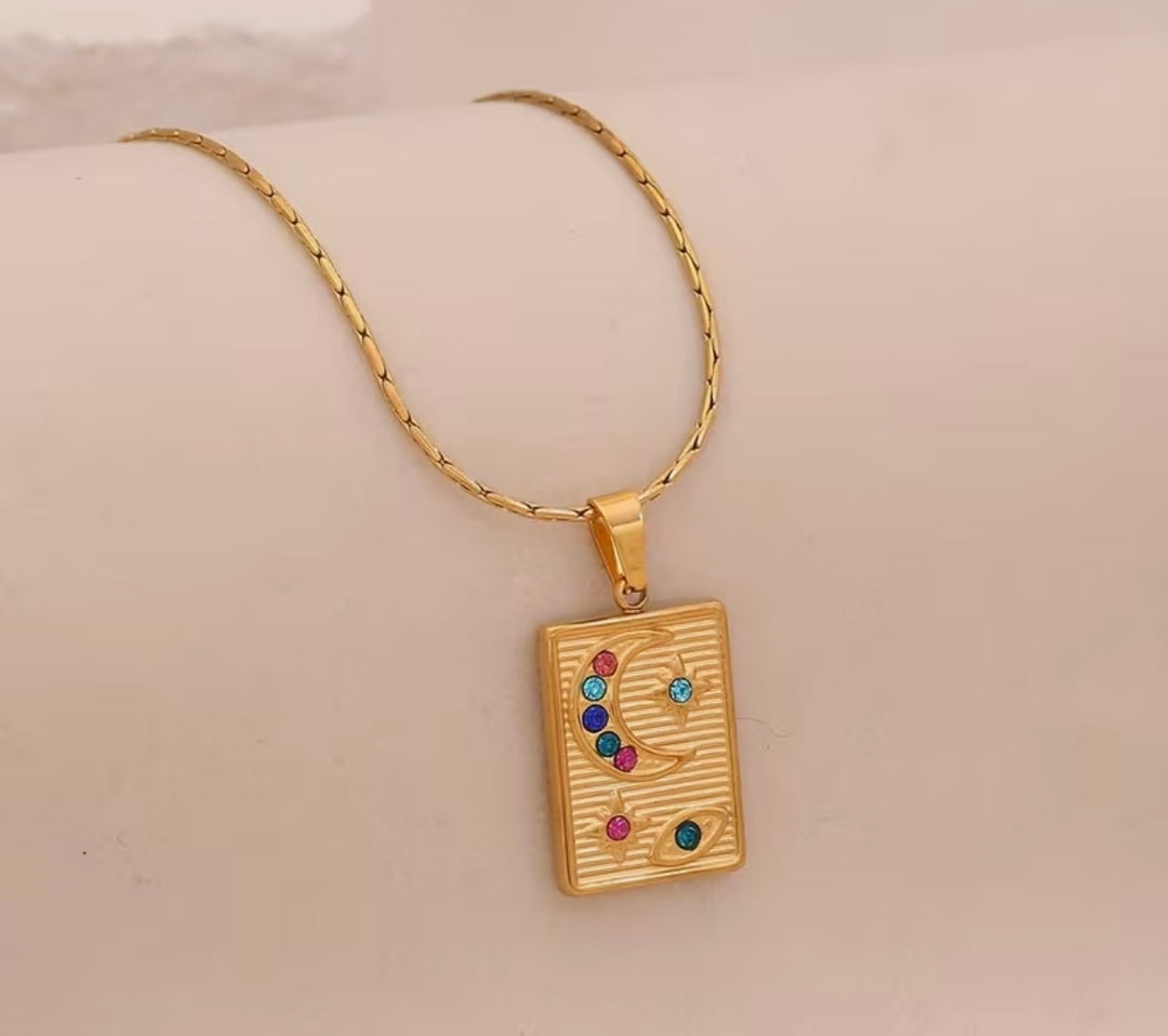 Luna necklace