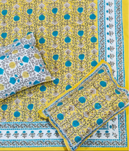 Load image into Gallery viewer, Wild bloom bed spread ~ yellow
