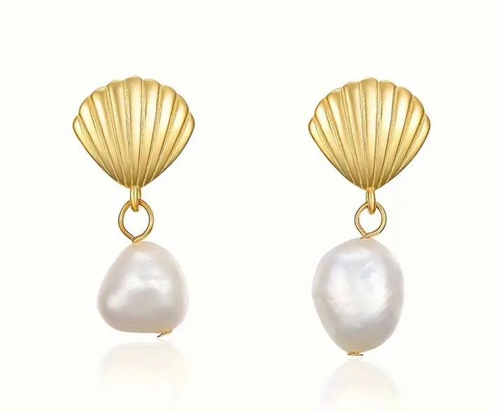 La Pearl Earrings