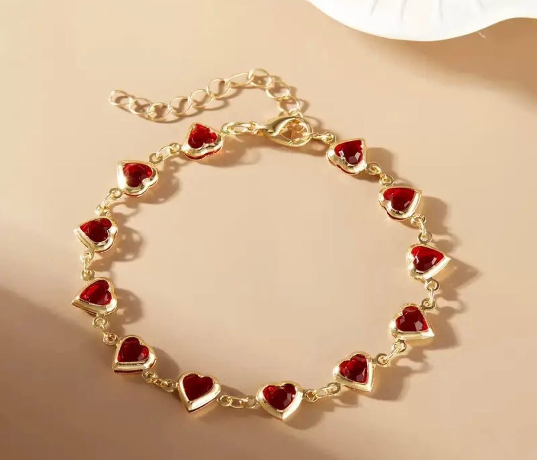 Queen of hearts bracelet