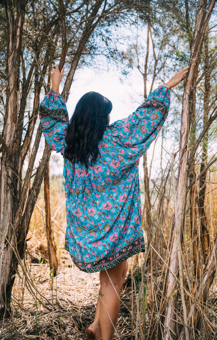 Juno Blouse ~ turquoise