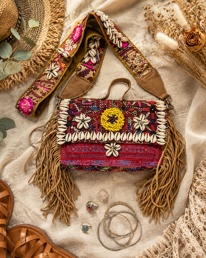 Bells and whistles Satchel