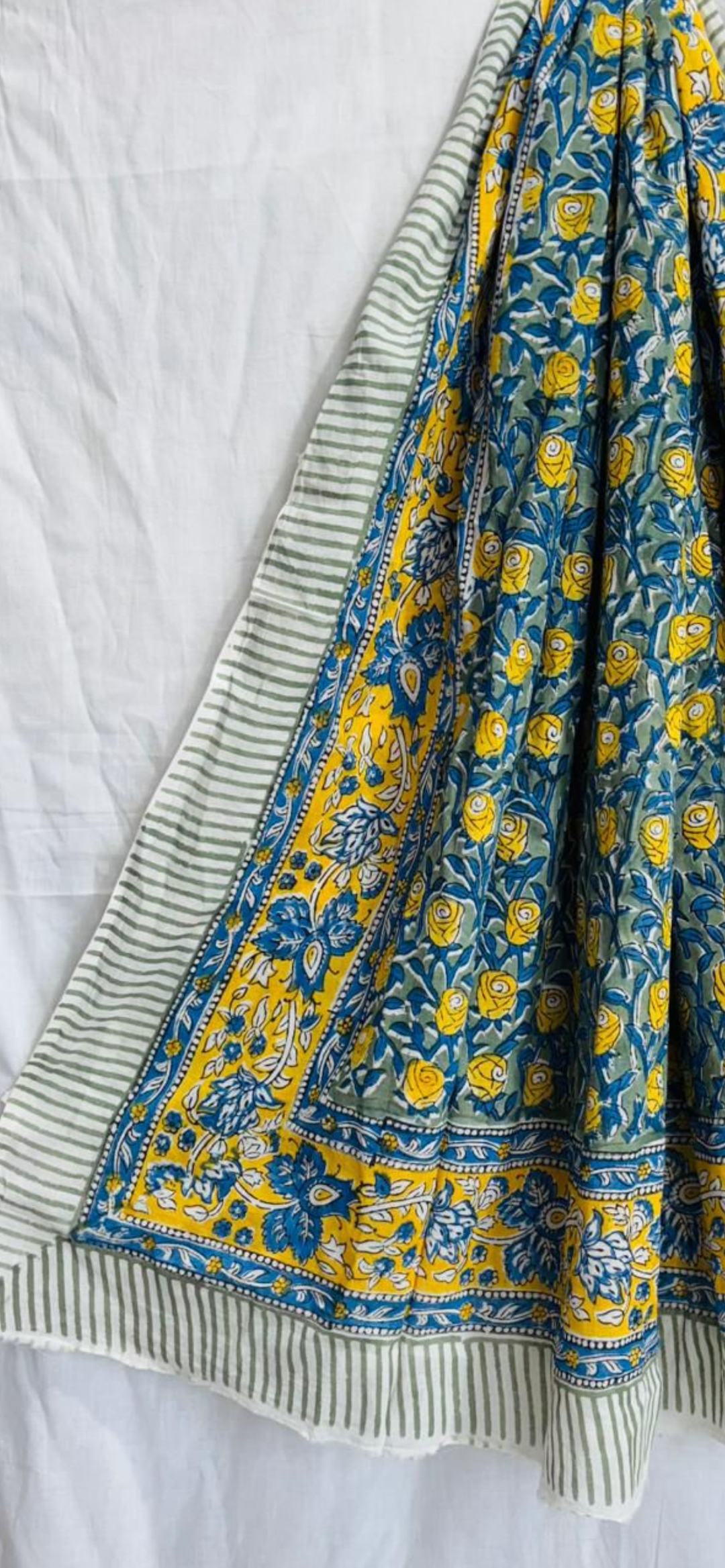 Sunshine Sarong - Daisy