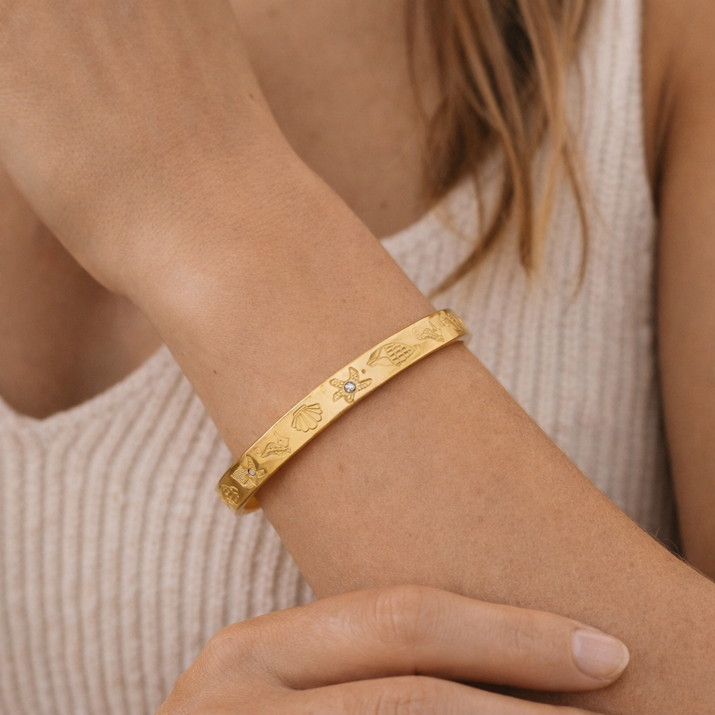 Seahorse Bangle