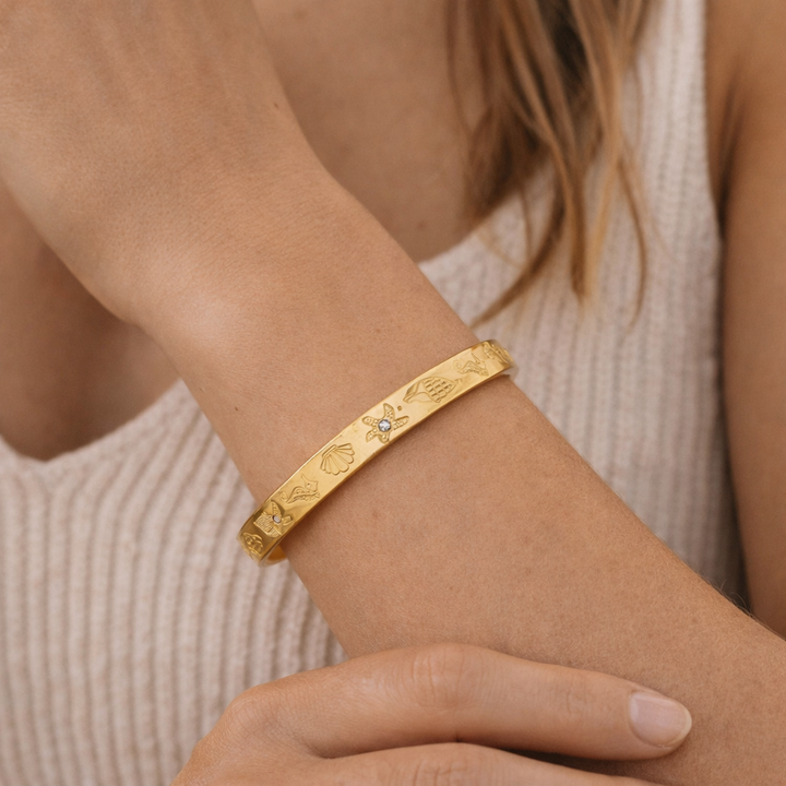 Seahorse Bangle