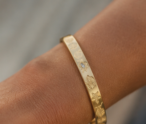 Seahorse Bangle