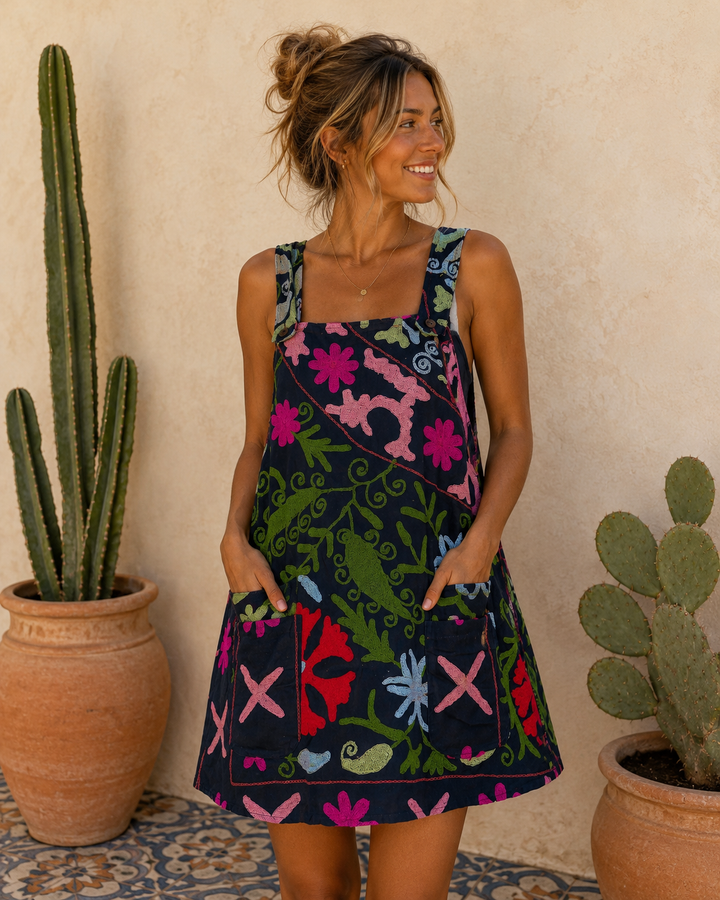 Fly me away Pinafore - Noir Large