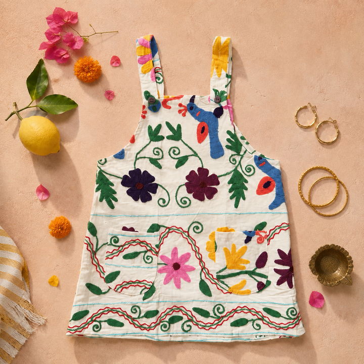 Fly me away Pinafore - Ivory Small