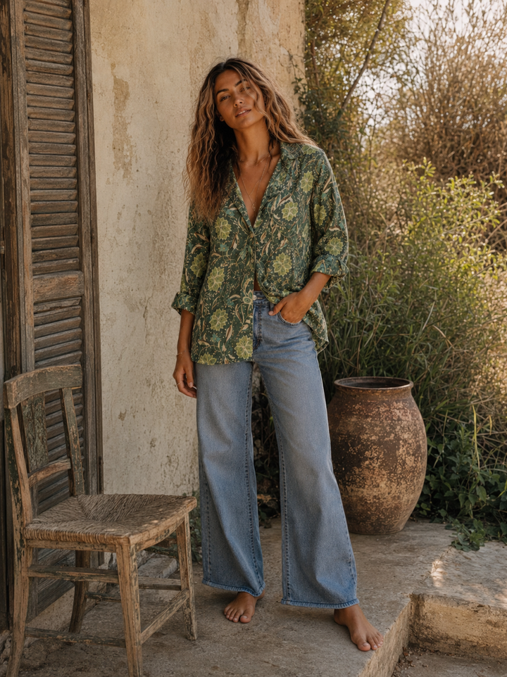 Take Flight Shirt - Apple