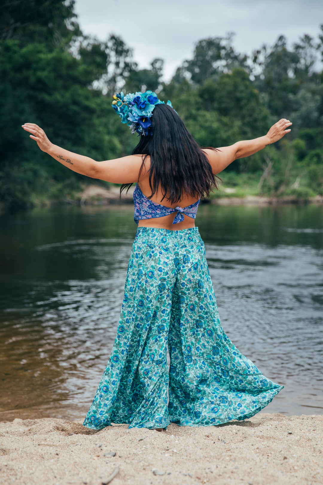 Rosa Pants ~ Turquoise with gold fleck ✨