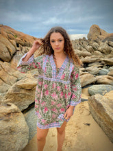 Load image into Gallery viewer, Posey Tunic ~ Fuchsia
