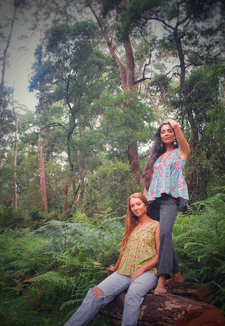 Star Jasmine Blouse
