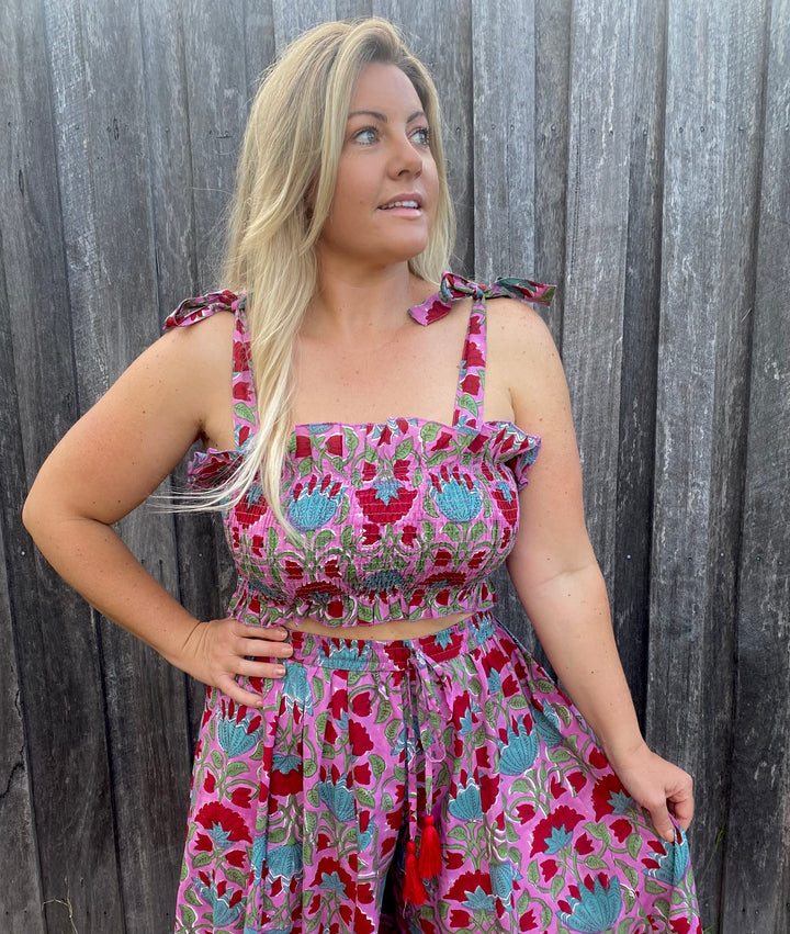 Joni Crop
